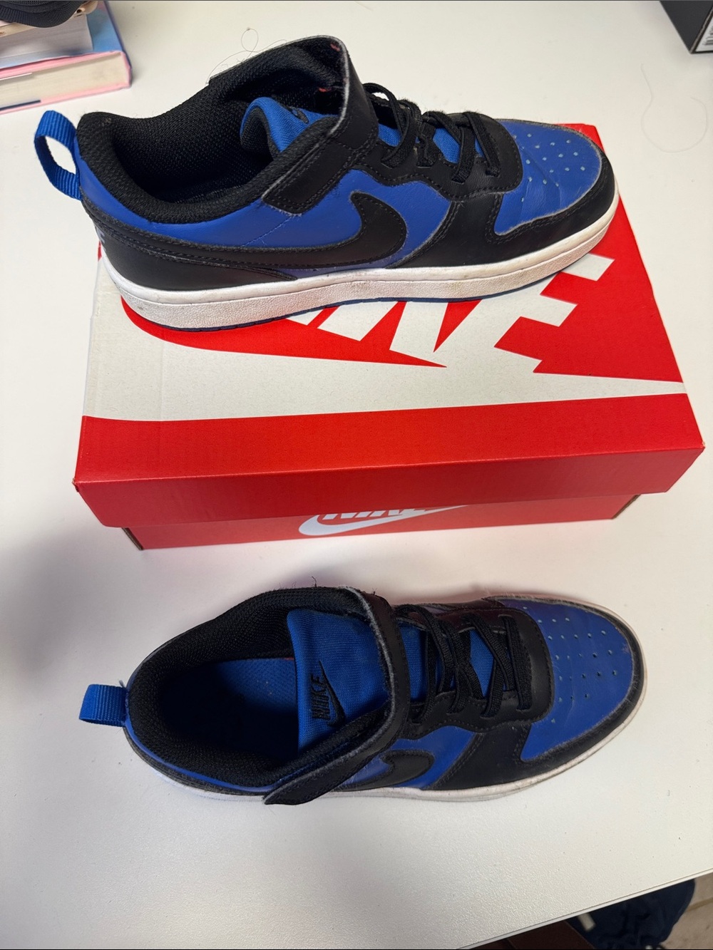 Nike Kids Blue and Black Hook-and-Loop Sneakers